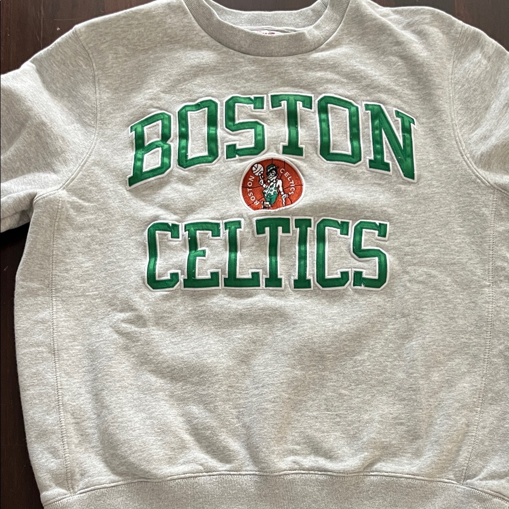 Boston Celtics Mitchell and Ness Gray Crewneck Sweater